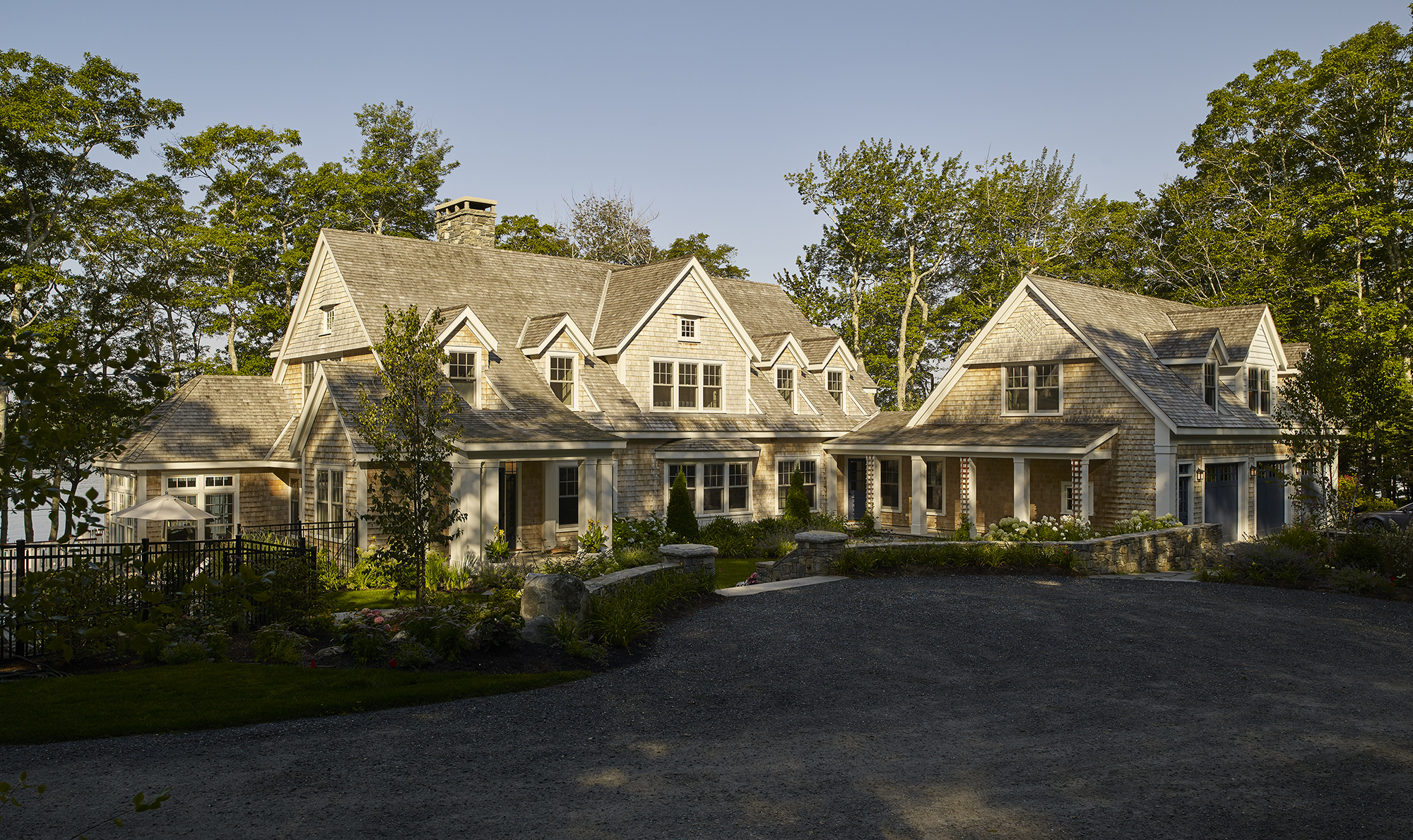 knickerbocker-group-project-summer-haven-maine-estate-family-home