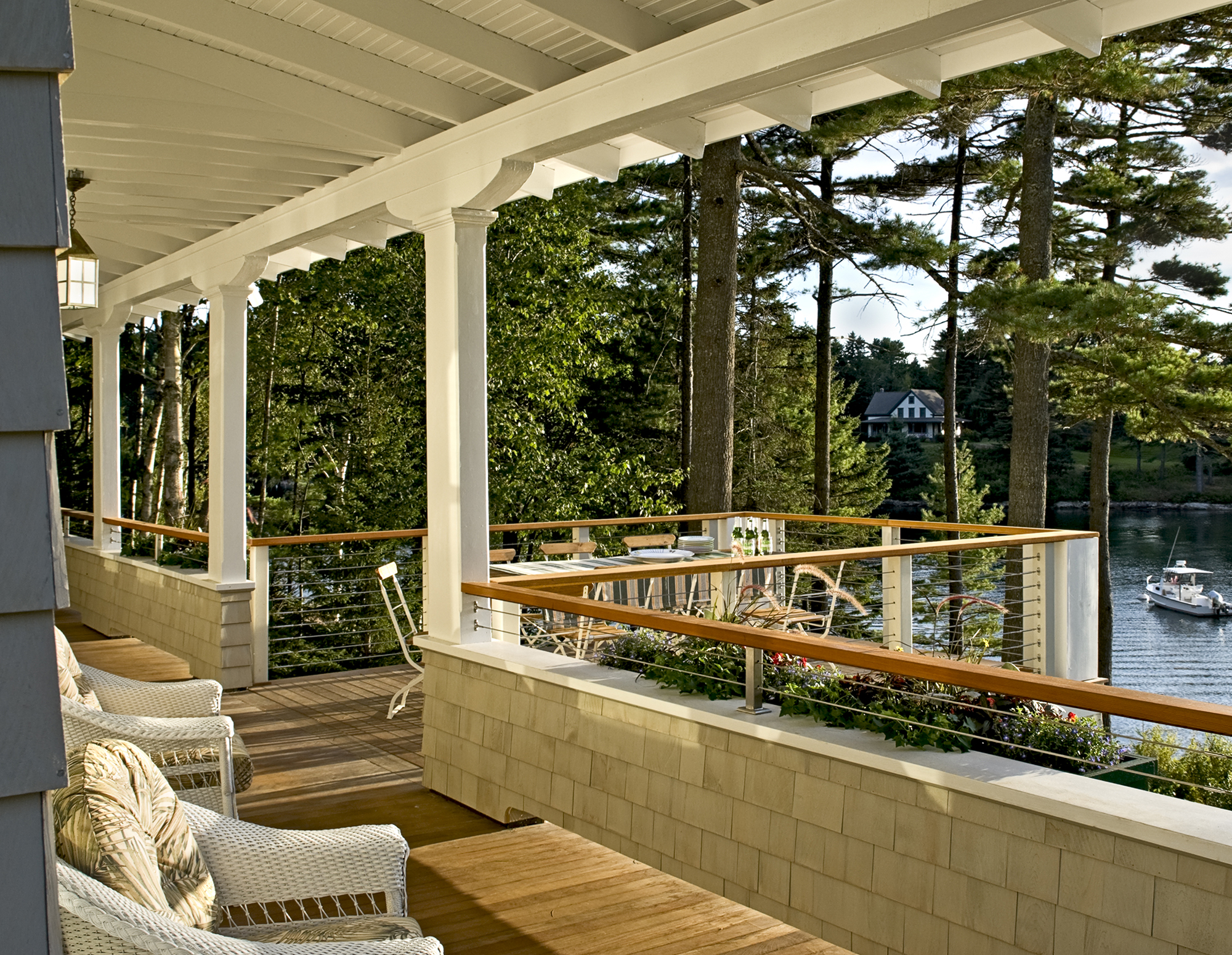 knickerbocker-group-project-pinewold-maine-cottage-coastal-living-home