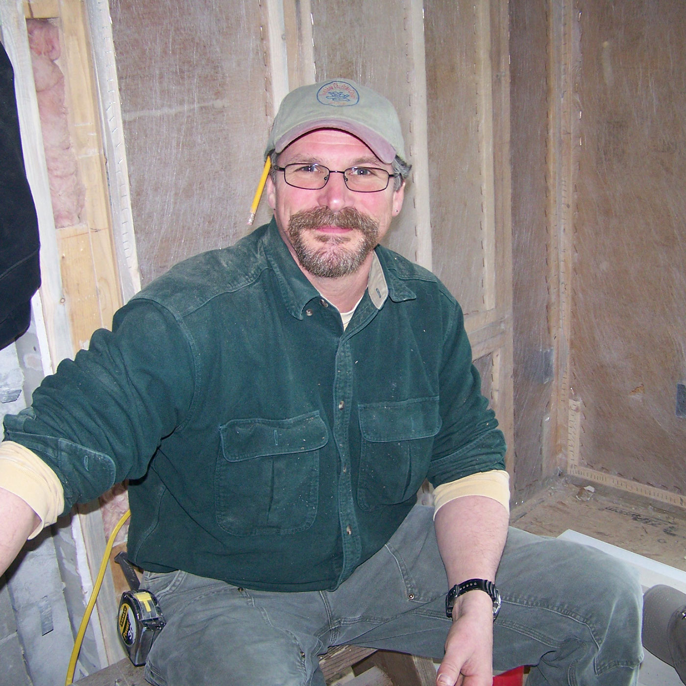 Tom Erskine is a former carpenter turned Warehouse Coordinator for Knickerbocker Group