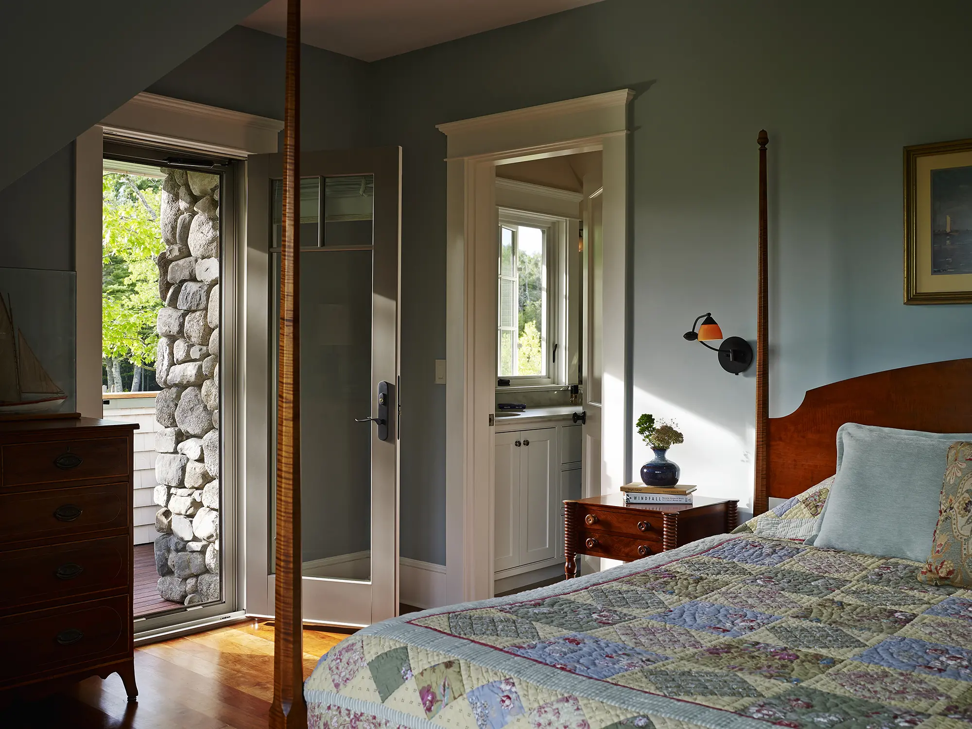 Bedroom with balcony access at Highfields